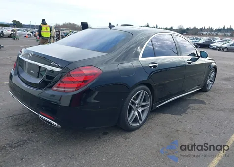 2019 Mercedes-Benz S 560 4Matic z USA, uszkodzony, nr VIN WDDUG8GB2KA449542